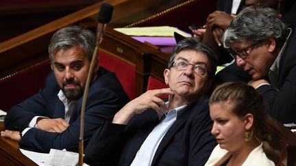 De gauche à droite, les députés de La France insoumise Alexis Corbière, Jean-Luc Mélenchon, Mathilde Panot et Eric Coquerel, à l'Assemblée, le 12 juillet 2017. (ALAIN JOCARD / AFP)