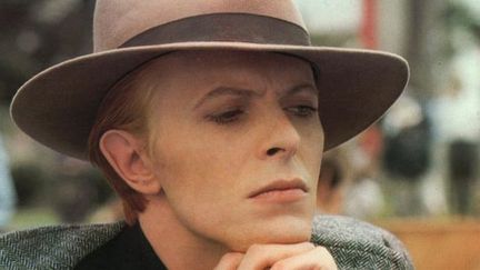 David Bowie en 1976 dans "L'Homme qui venait d'ailleurs" de Nicolas Roeg.
 (KOBAL / THE PICTURE DESK)