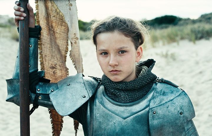 Lise Leplat Prudhomme joue le rôle de Jeanne d'Arc dans "Jeanne" de Bruno Dumont. (3B Productions)