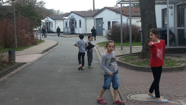 &nbsp; (Des enfants dans le camp de Friedland (Basse-Saxe) © Radio France / Sébastien Baer)