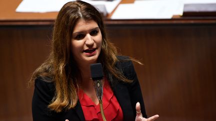 La secrétaire d'Etat chargée de l'Egalité entre les femmes et les hommes, Marlène Schiappa, le 6 novembre 2018 à l'Assemblée nationale, à Paris.&nbsp; (LIONEL BONAVENTURE / AFP)