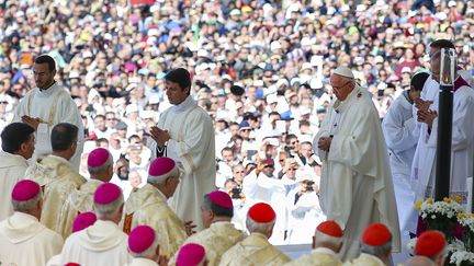 Le pape a déclaré saints deux bergers de Fatima