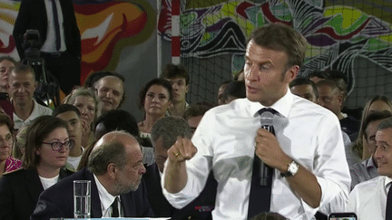 Macron à Marseille : le président de la République défend son bilan face aux habitants de la ville (France 3)