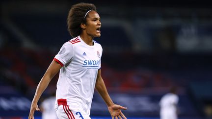 La joie de Wendie Renard, ici en quart de finale aller de la Ligue des champions féminine face au PSG le 24 mars 2021 au Parc des Princes (Paris, France).&nbsp; (THOMAS SAMSON / AFP)