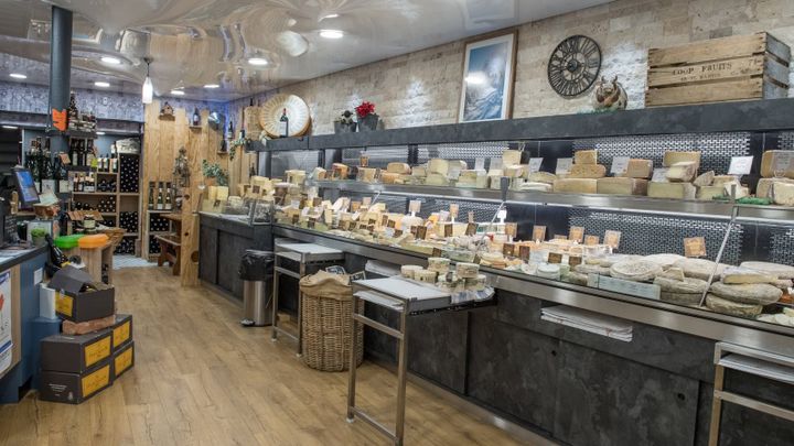 Fromagerie Chez Nivesse, à Clermont-Ferrand (Office de tourisme de Clermont-Ferrand)