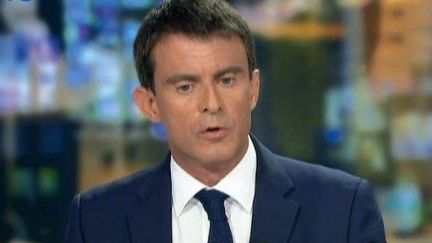 Manuel Valls sur le plateau du journal de 20 heures de France 2 mardi 26 ao&ucirc;t 2014 ( FRANCE 2 / FRANCETV INFO)