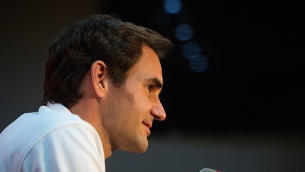 Roger Federer lors d'une conférence de presse au Cap (Afrique du Sud), le 7 février 2020. (RODGER BOSCH / AFP)