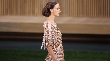 Chanel haute couture printemps-été 2016, à Paris 
 (Hendrik Ballhausen / DPA)