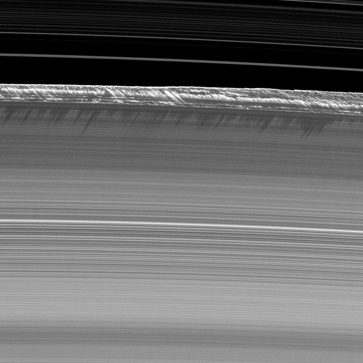 Photo d'anneaux de Saturne prise le 26 juillet 2009 par la sonde Cassini. (NASA / JPL / SSI)