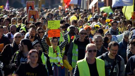 "Gilets jaunes" : une journée de mobilisation plus calme