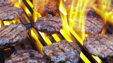 Le burger vendu dans le restaurant de Brighton (Royaume-Uni) est 18 000 fois plus &eacute;pic&eacute; qu'un piment traditionnel&nbsp;(image d'illustration). (TETRA IMAGES / GETTY IMAGES)