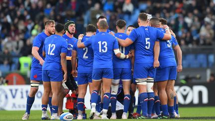 Le XV de France lors de son match en Italie (victoire 29-24), le 5 février 2023. (CLAUDIO PASQUAZI / AFP)