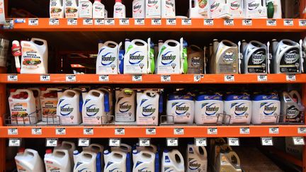 Des produits Roundup dans un magasin à San Rafael, en Californie, le 9 juillet 2018. (Photo d'illustration)&nbsp; (JOSH EDELSON / AFP)