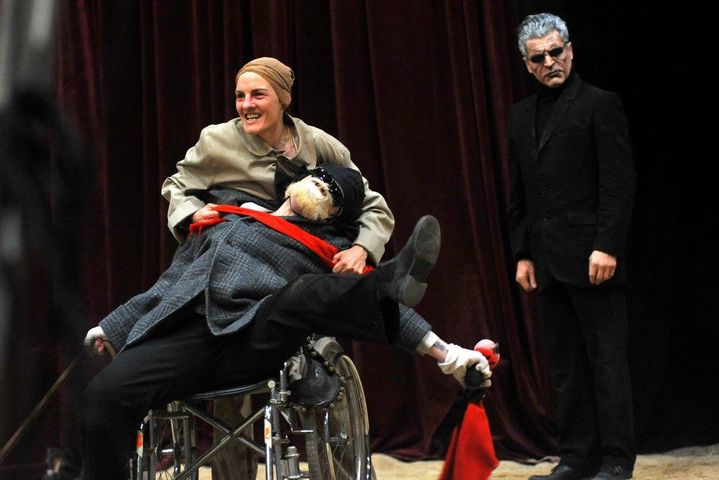 "Oh ! secours" répétition au parapluie d'Aurillac
 (Cie Teatro del silencio)