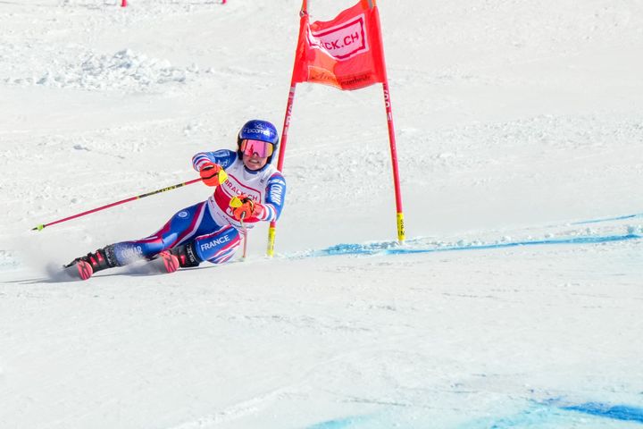 La skieuse française Tessa Worley à l'occasion de la seconde manche du géant de Lenzerheide (Suisse), qu'elle avait remporté,&nbsp;le 6 mars 2022. (AFP)