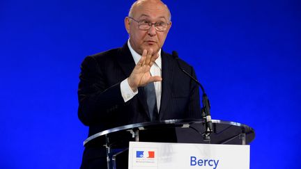 Michel Sapin, ministre de&nbsp;l'Economie et des Finances, lors de sa conférence sde presse le 20 septembre 2016 à Bercy (ERIC PIERMONT / AFP)