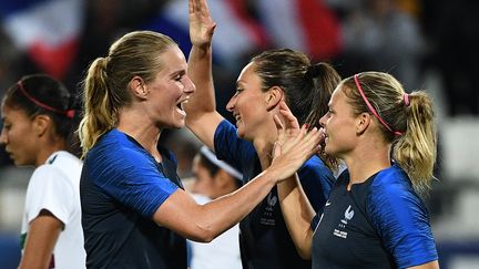 Les Bleues joueront ce Mondial à domicile en 2019. (FRANCK FIFE / AFP)