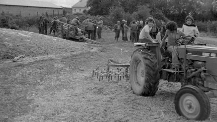 Protestation contre le projet d'aéroport à Notre-Dame-des-Landes (Loire-Atlantique), le 13 septembre 1974. (MAXPPP)