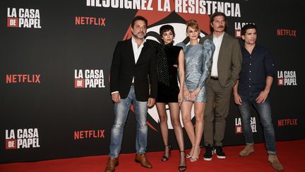 Les acteurs de la série, le 15 juillet 2019, à Paris. (PHILIPPE LOPEZ / AFP)