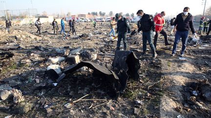 Des restes de l'épave de l'avion, le 8 janvier. L'accident a coûté&nbsp;la vie à 176 personnes.&nbsp; (ABEDIN TAHERKENAREH / EPA)