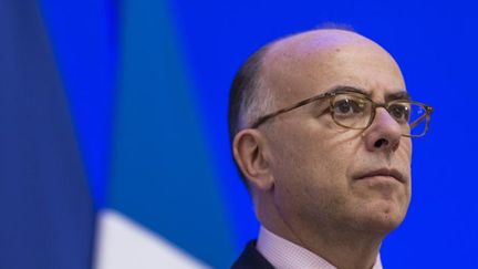 &nbsp; (Le ministre de l'Intérieur, Bernard Cazeneuve, détaille le plan de sécurité autour de la conférence climat © MaxPPP)