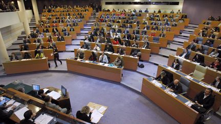 Absentéisme : qui sont les conseillers régionaux les moins assidus ?