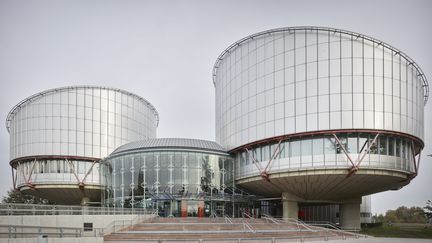 Le siège de la Cour européenne des Droits de l'Homme, à Strasbourg (CHRISTIAN BEUTLER / MAXPPP)