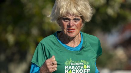 Ginette, 85 ans, et 16 marathons de New-York à son actif. (Don EMMERT / AFP)