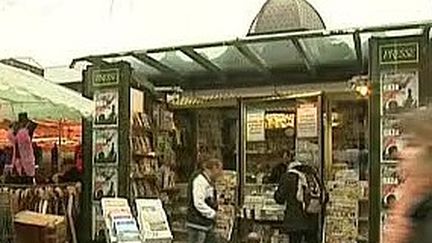 kiosque à journaux (© France)