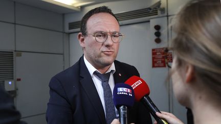 Le député Les Républicains Damien Abad, le 11 juin 2019 au siège du parti à Paris. (FRANCOIS GUILLOT / AFP)