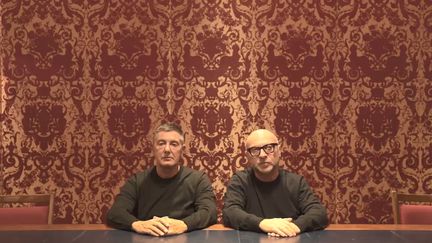 Capture d'écran de la vidéo d'excuses de Stefano Gabbana et Domenico Dolce publiée le 23 novembre 2018. (DOLCE&GABBANA  / TWITTER)