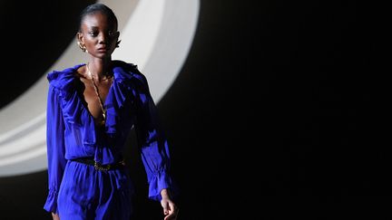 Saint Laurent automne-hiver 2020-21 à la Paris Fashion Week, le 25 février 2020 (ANNE-CHRISTINE POUJOULAT / AFP)