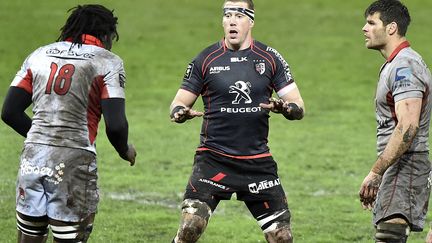  Imanol Harinordoquy (au centre) (PASCAL PAVANI / AFP)