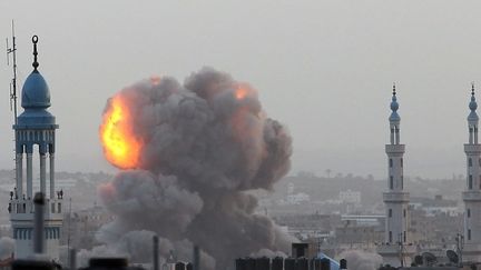 Bombardement sur Gaza, le 17 novembre 2012. (MAJDI FATHI / AFP)