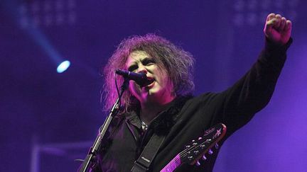 Robert Smith et The Cure sur la scène des Vieilles Charrues
 (Lionel Le Saux/SIPA)