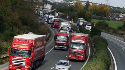 Trucks, buses and coaches generate more than 6% of EU greenhouse gas emissions.  (PELAEZ JULIO / MAXPPP)