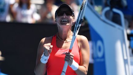 Mirjana Lucic-Baroni n'en croit pas ses yeux : elle est en demi-finale de l'Open d'Australie (MASAHIRO SUGIMOTO / YOMIURI)