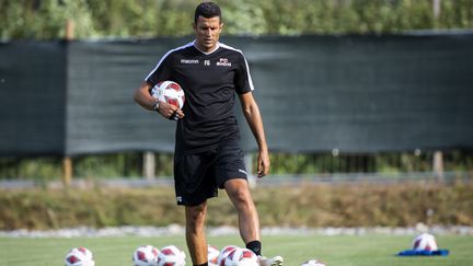 Le nouvel entraîneur de l'OL, Fabio Grosso. Ici à Sion (Suisse), en août 2020 (JEAN-CHRISTOPHE BOTT / KEYSTONE)