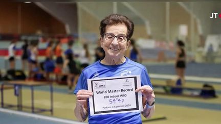 À 90 ans, une Italienne a battu le record du monde du 200 mètres. C'était dimanche dernier à Padoue (Italie). (France 2)