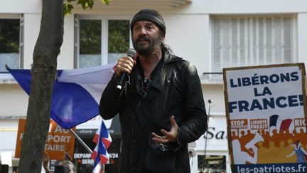 Francis Lalanne le 17 juillet 2021 à Paris. (BERTRAND GUAY / AFP)