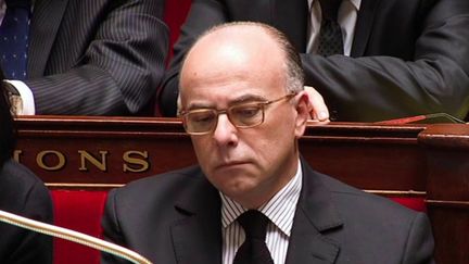 Recherche d’un nouveau Premier ministre : Bernard Cazeneuve et Xavier Bertrand vont être reçus lundi à l'Elysée