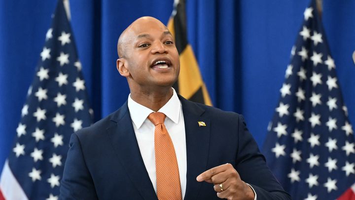 Le gouverneur Wes Moore donne un discours lors d'un événement de campagne à Landover, dans le Maryland, le 7 juin 2024. (MANDEL NGAN / AFP)