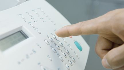 Un télécopieur (Fax). Photo d'illustration. (ODILON DIMIER / MAXPPP)