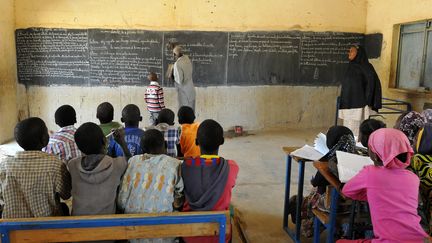 Jour de la réouverture des écoles à Gao, dans le nord du Mali, le 4 février 2013, après la fuite des islamistes. (SIA KAMBOU / AFP)