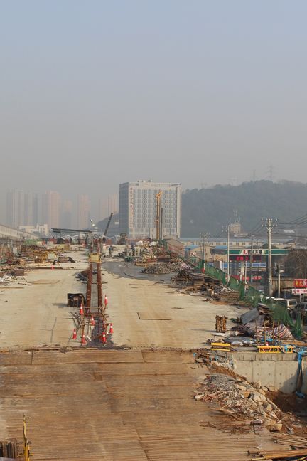 Wuhan, une ville en pleine expansion au centre de la Chine qui compte plusieurs milliers de chantiers. (Thibaud Le Meneec)