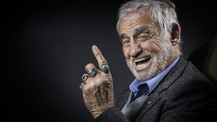 L'acteur Jean-Paul Belmondo lors d'une séance photo le 5 décembre 2016. (JOEL SAGET / AFP)