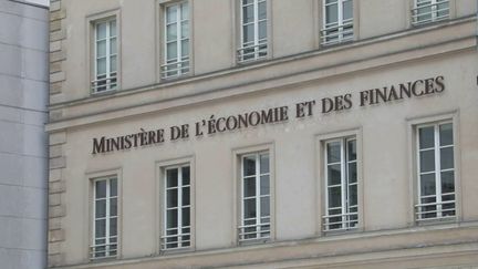 Inflation : les salaires des fonctionnaires vont augmenter de 3,5 % en juillet