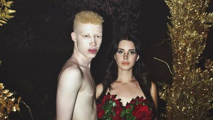 Lana Del Rey et Shaun Ross dans le film "Tropico" signé Anthony Mandler.
 (DR)