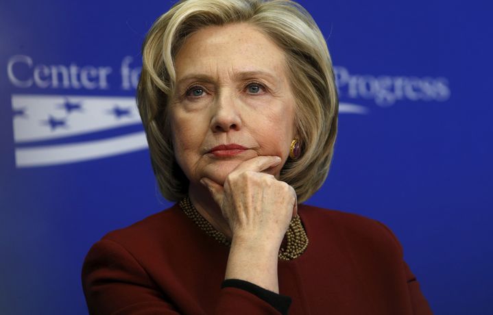 Hillary Clinton &agrave; Washington, le 23 mars 2015. (KEVIN LAMARQUE / REUTERS)