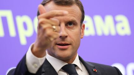 Le président de la République Emmanuel Macron, le 17 mai 2018, à Sofia (Bulgarie). (LUDOVIC MARIN / AFP)